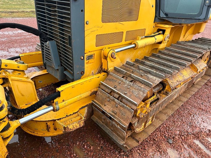 2012-deere-450j-lt-image-40
