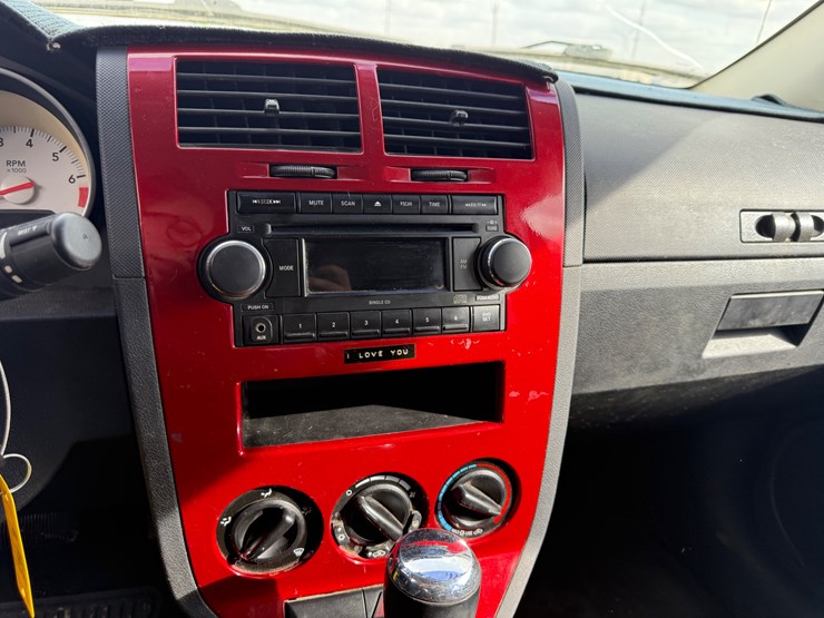 2008-dodge-caliber-image-34