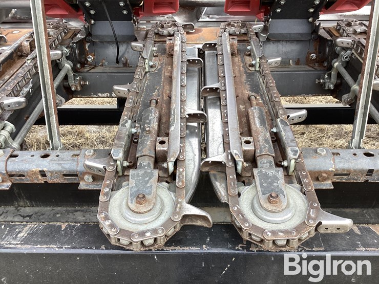 2010-drago-n16tr-16r30-corn-head-w/harvest-ag-42’-header-trailer-image-19