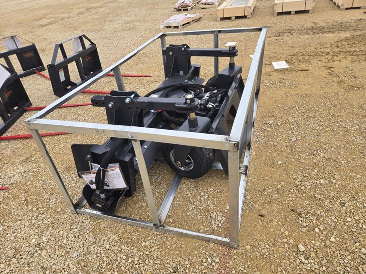 #8084-•-new-landhonor-skid-steer-72"-power-rake-image-4