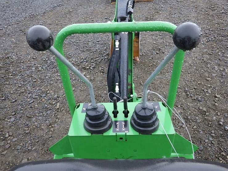 john-deere-7-image-12