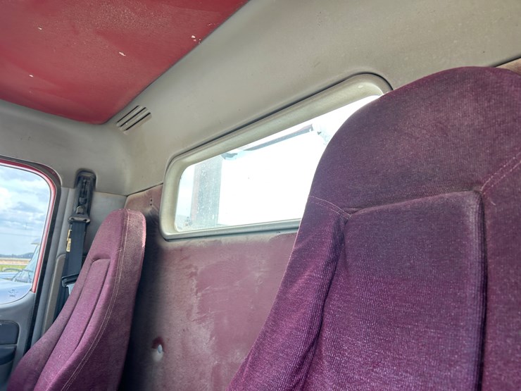 #36890-•-2006-freightliner-columbia-daycab-1fujf0cv16lv57509-inv#-36890-image-52