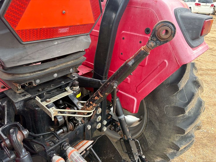 2015-mahindra-6530-image-20