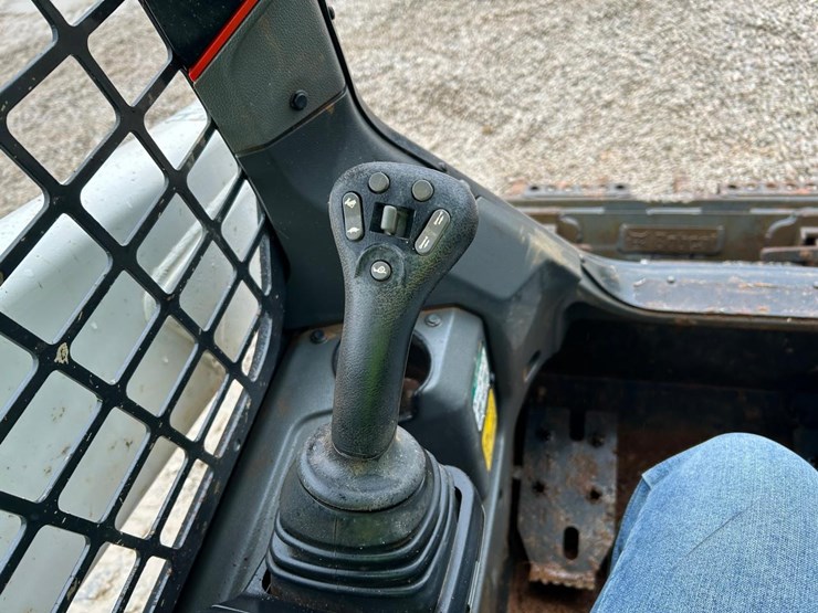 2023-bobcat-t66-image-21