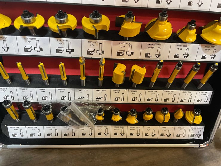 #2298-•-100-piece-router-bit-set-in-carrying-case-(pr11)-image-7