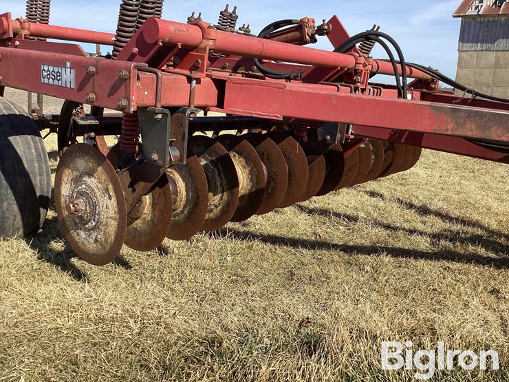 case-ih-6500-image-19