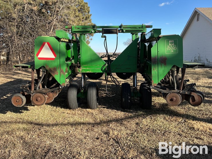 great-plains-solid-stand-24-image-6