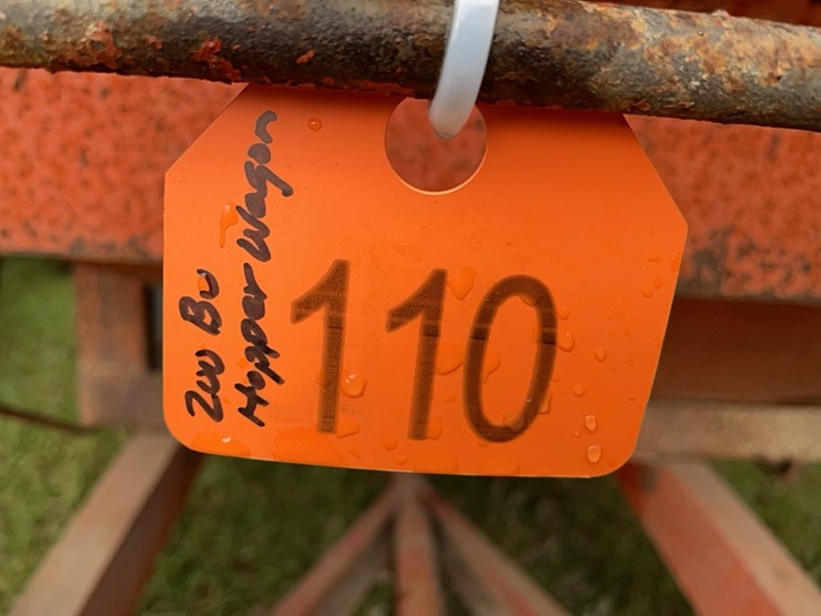 tag-#110,-200-bu-hopper-wagon-image-2