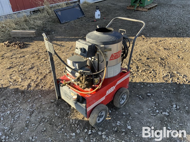 hotsy-555ss-portable-heated-power-washer-image-1