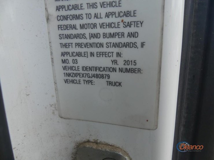 2016-kenworth-t880-image-21