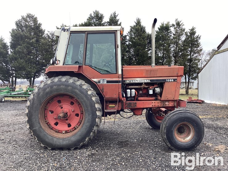 1981-international-1086-image-4