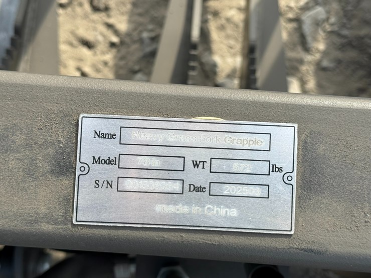 #2043-•-unused-6'-skid-steer-grapple-inv#-40823-image-7