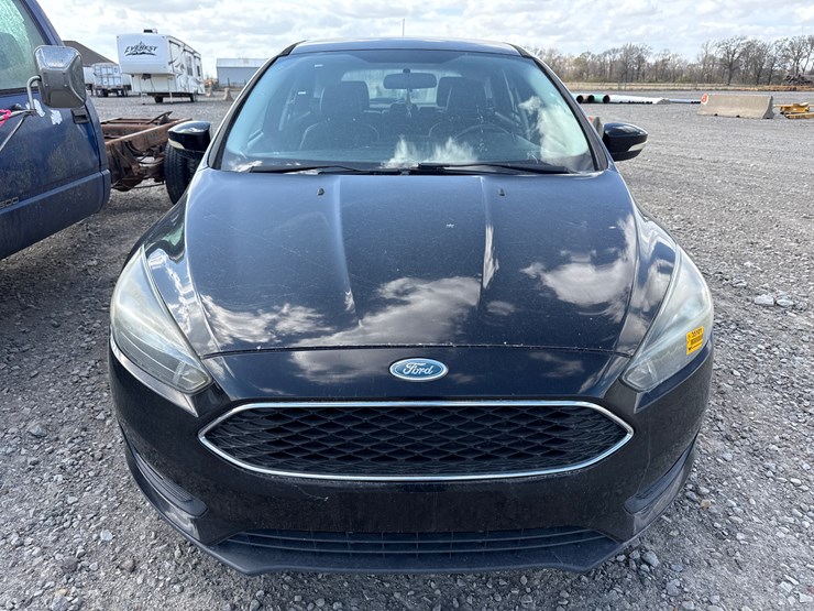 #35101-•-2016-ford-focus-hatch-back-1fadp3k28gl230543-inv#-35101-image-17