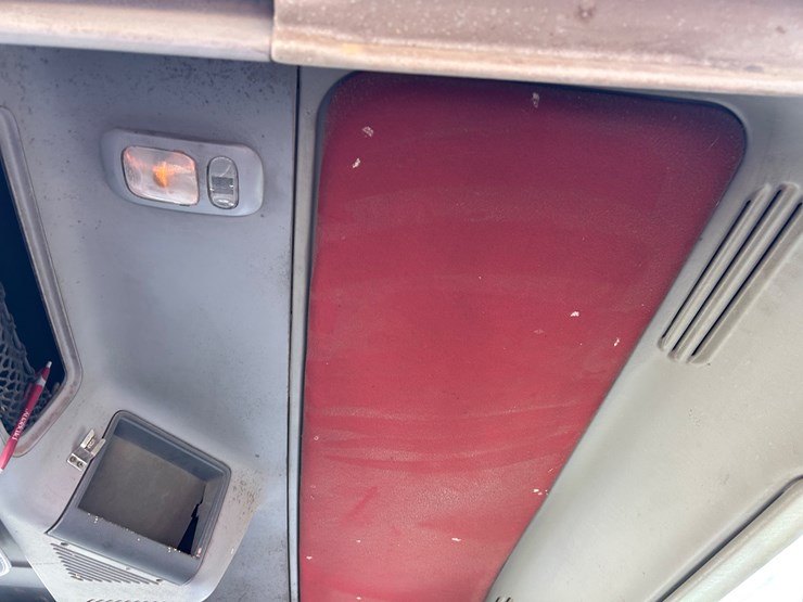 #36890-•-2006-freightliner-columbia-daycab-1fujf0cv16lv57509-inv#-36890-image-48