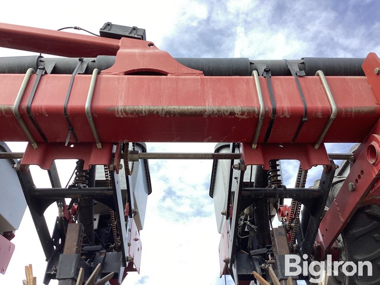 case-ih-1200-image-18