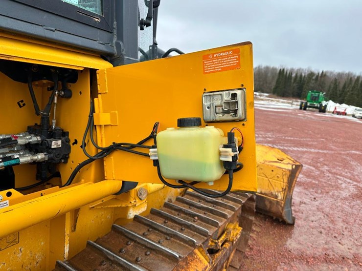 2012-deere-450j-lt-image-46