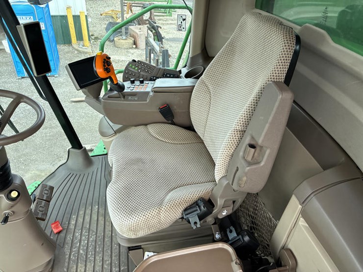 2014-john-deere-s680-image-26