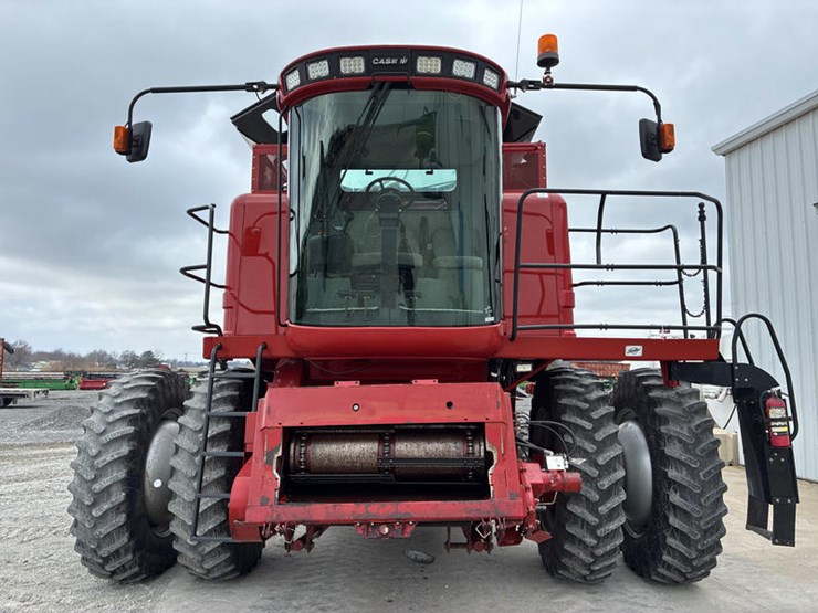 2008-case-ih-2588-image-13