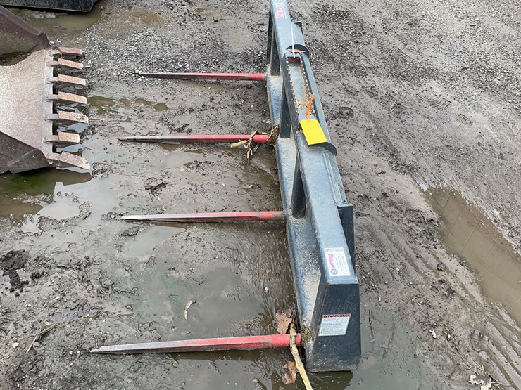 tag-#71,-4-prong-hay-fork-image-3