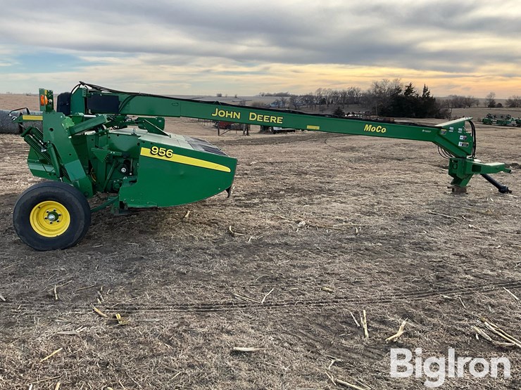 2016-john-deere-956-image-4