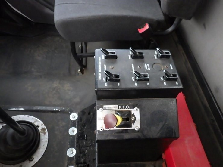 2016-freightliner-m2-15'-t/a-water-truck-image-41