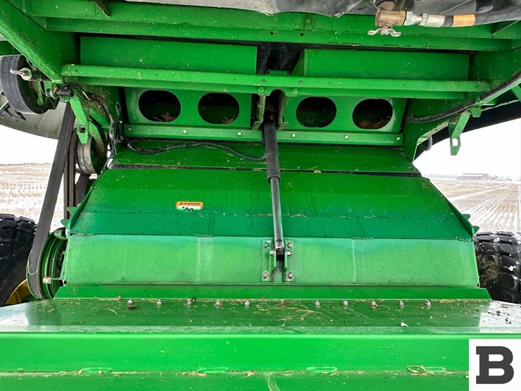 2006-john-deere-9860-sts-image-73