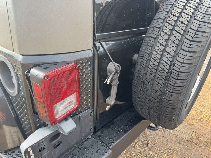 2007-jeep-wrangler-image-24