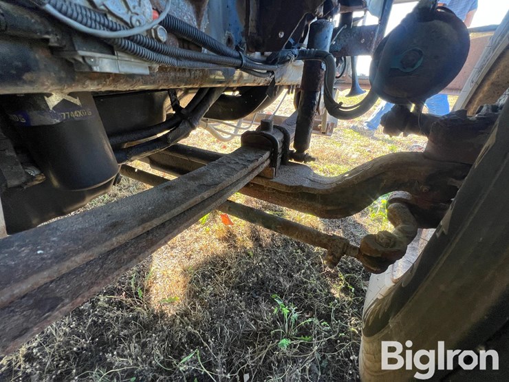 2006-international-7300-image-16