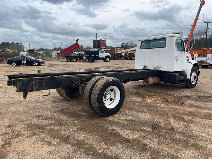 1999-international-4700-image-3