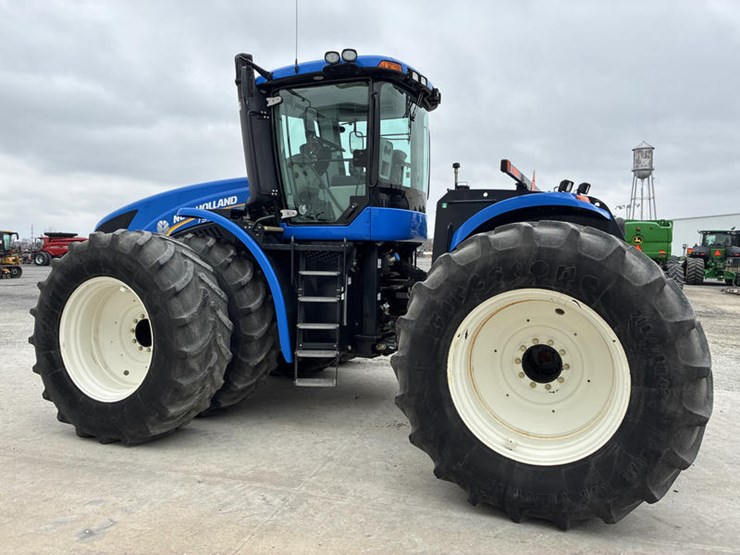 2013-new-holland-t9.505-image-9