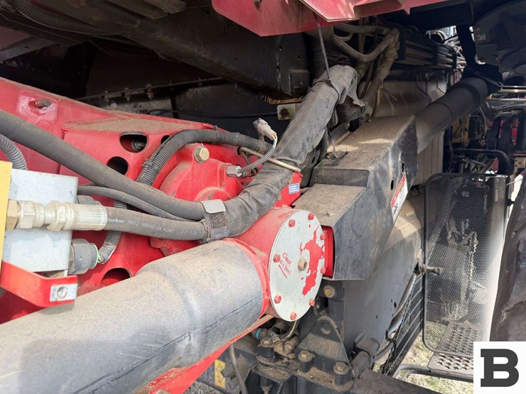 2008-case-ih-7010-image-17