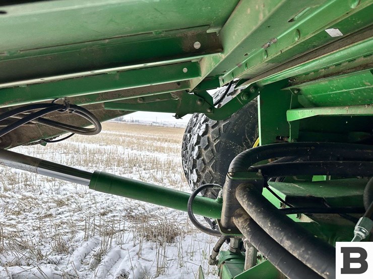 2011-john-deere-9870-sts-image-30
