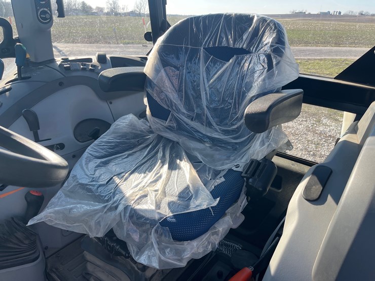 2023-new-holland-powerstar-110-image-25