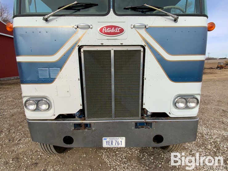 1979-peterbilt-352s86-(glider)-t/a-cabover-truck-tractor-image-19