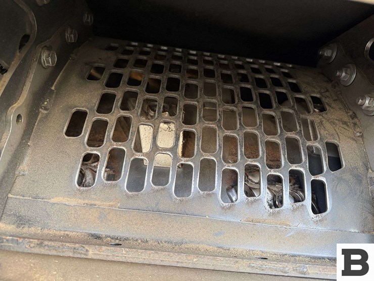 2008-case-ih-7010-image-71