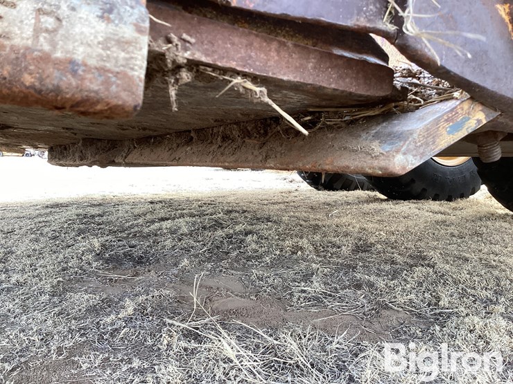 deere-1812c-image-11