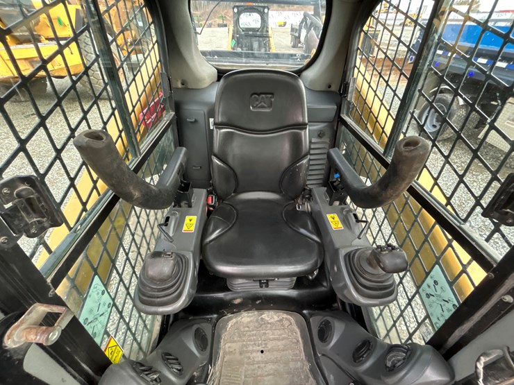 caterpillar-262d-image-50