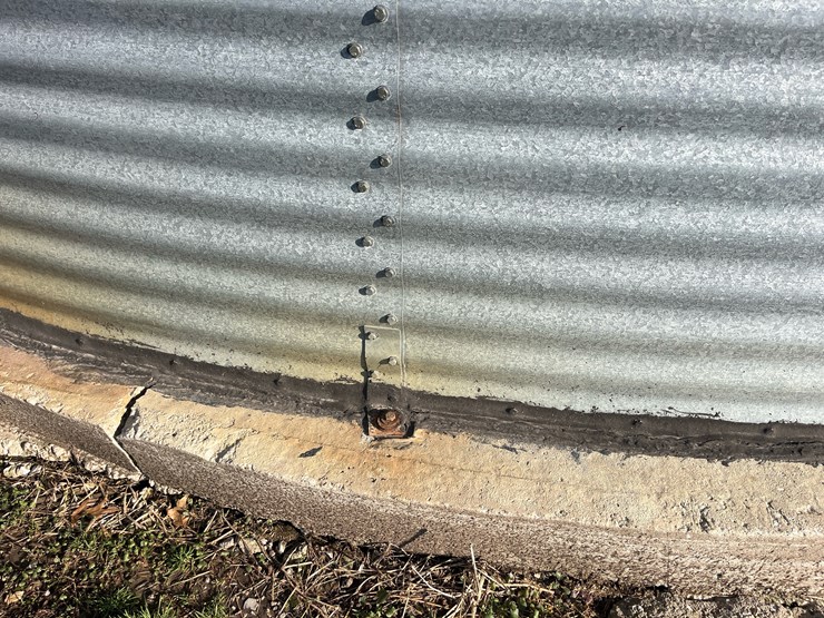 #5084-•-circle-grain-bin-image-3