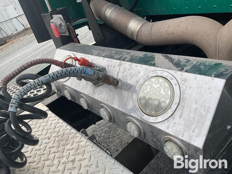 2019-kenworth-t680-image-17