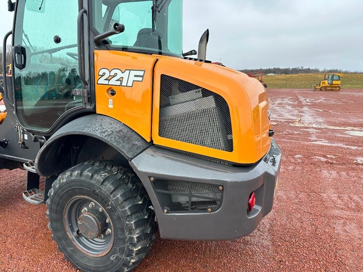 2022-case-221f-image-21