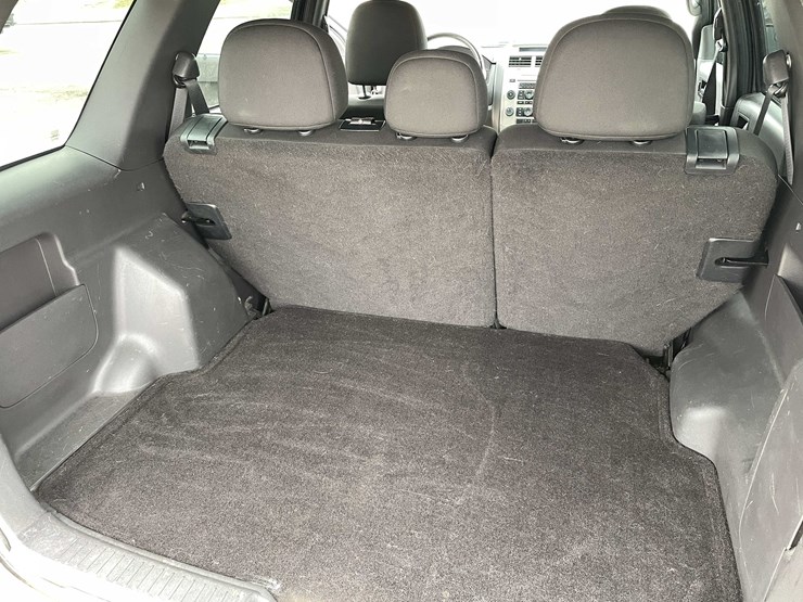 2011-ford-escape-image-53