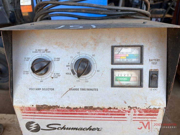 schumacher-battery-charger-image-4