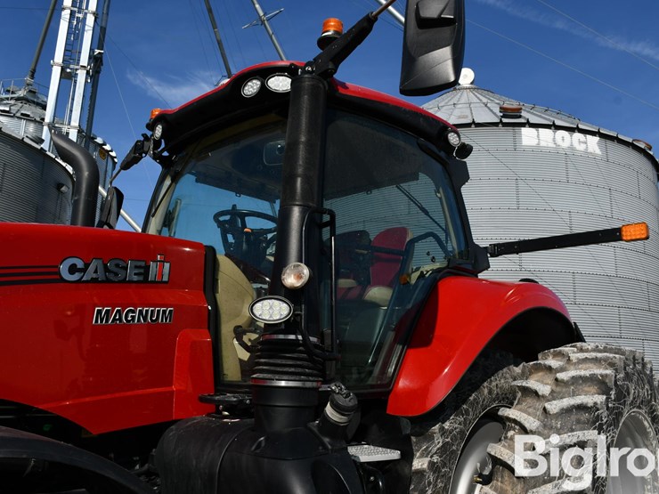 2021-case-ih-magnum-250-image-15