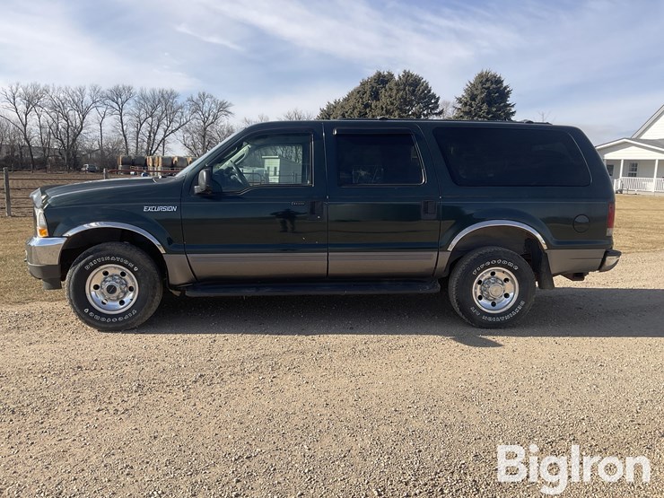 2004-ford-excursion-image-8