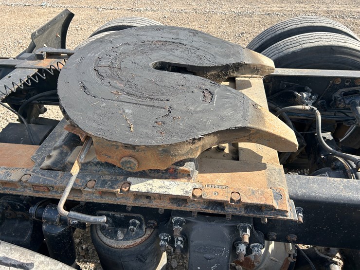 #39248-•-2000-freightliner-fd1-t/a-single-cab-truck-tractor-1fuy3mcb2ylb03327-image-25