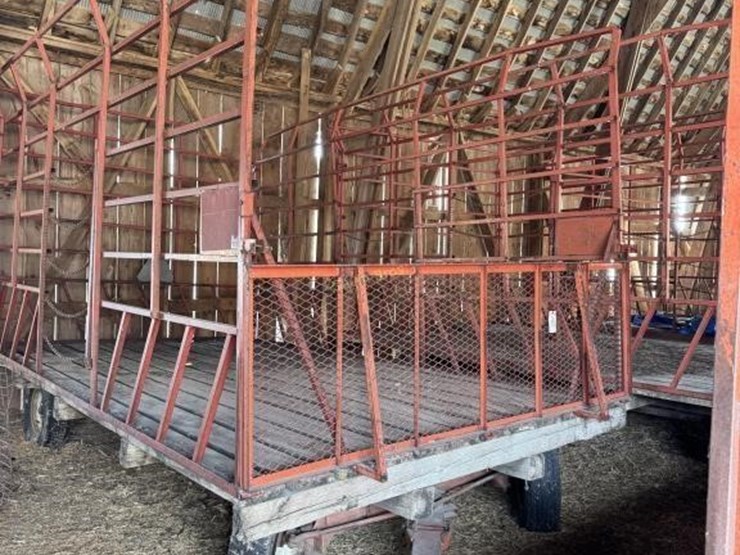 k&k-16'-bale-rack-&-gear-image-2