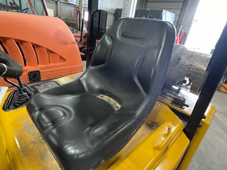 #1453-•-yale-forklift-(f)-image-8