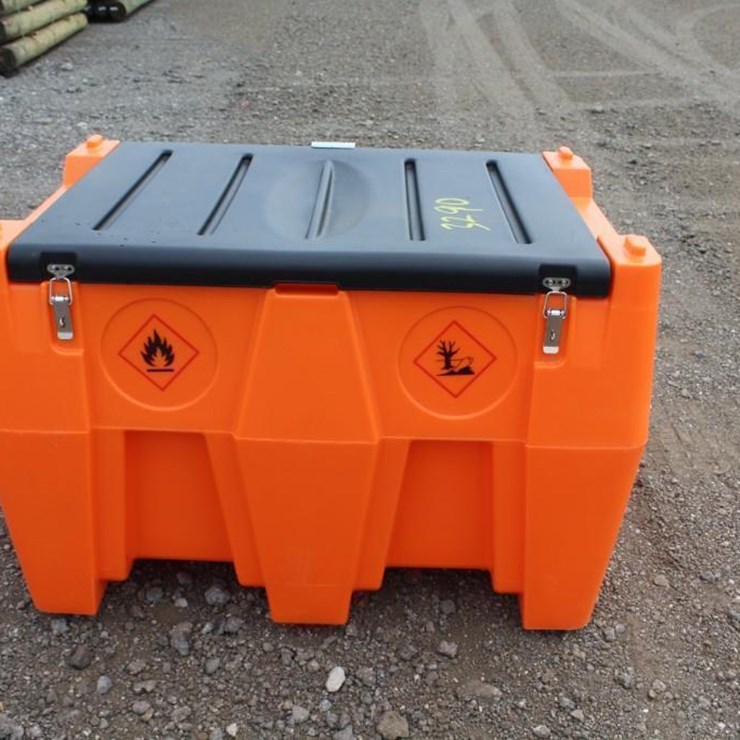 #4088 • Poly Fuel Tank