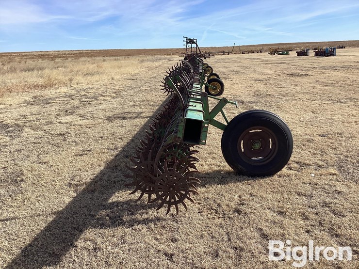 john-deere-30-image-4