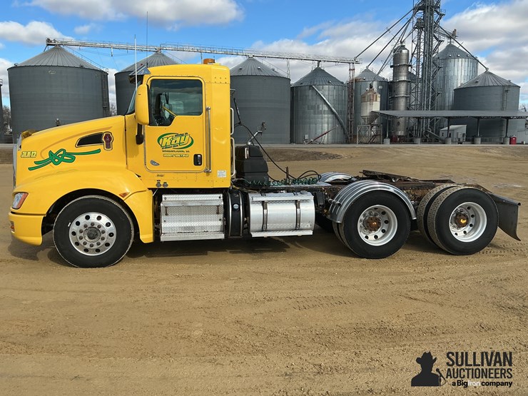 2012-kenworth-t660-image-8